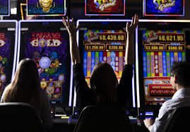 Online Slots Games qq222 login